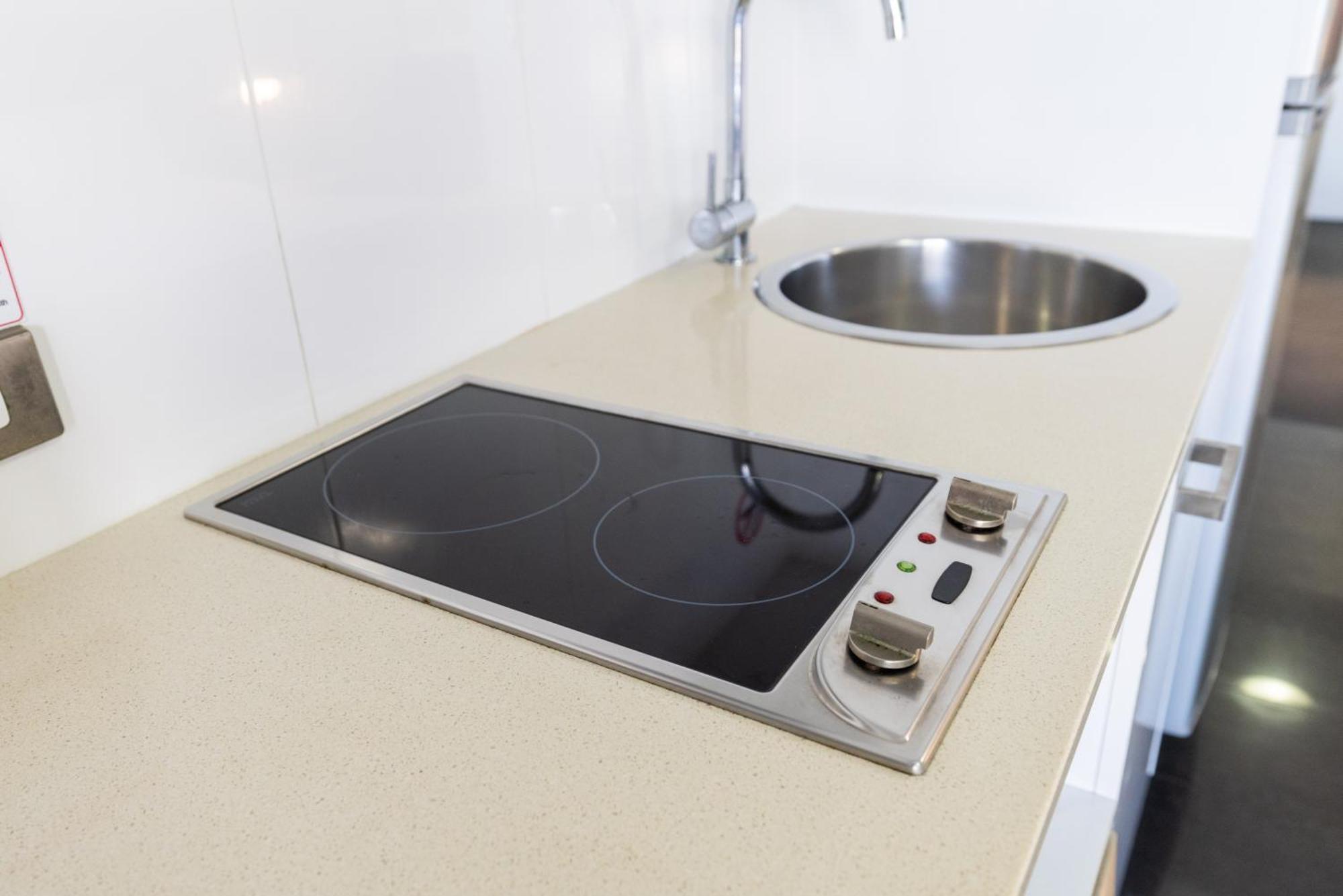 Oaks Townsville Metropole Hotel Экстерьер фото